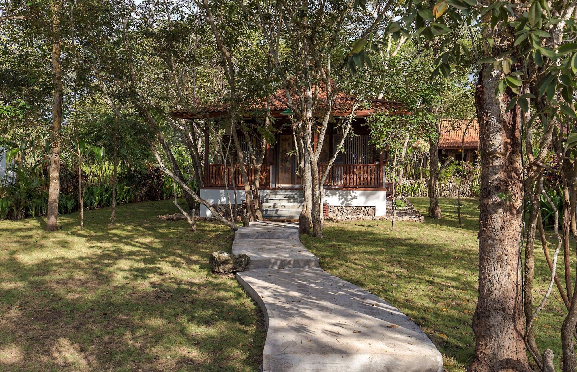 Plataran Menjangan Resort And Spa - Chse Certified Banyuwedang Exteriör bild